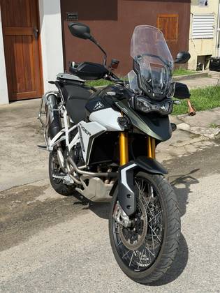 TRIUMPH TIGER 900 RALLY PRO 